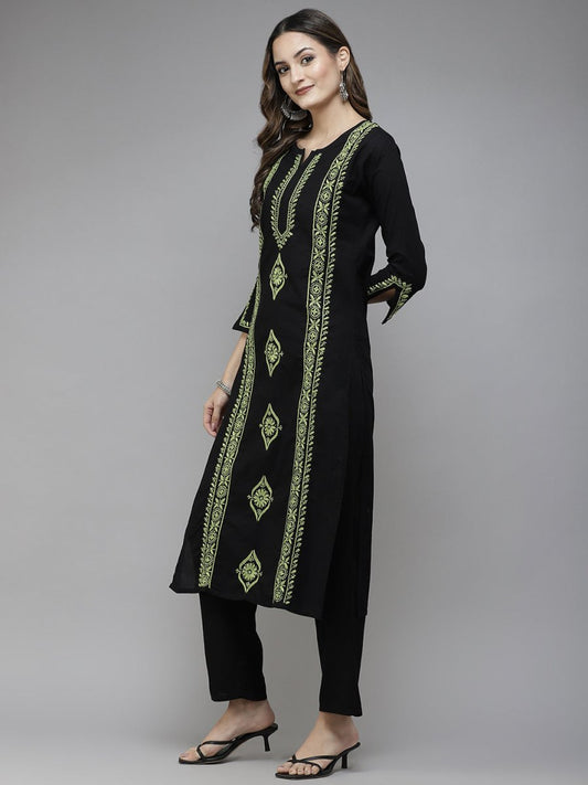 ADA Women Black & Green Ethnic Motifs Embroidered Chikankari Handloom Handloom Kurta | Swadesiicart