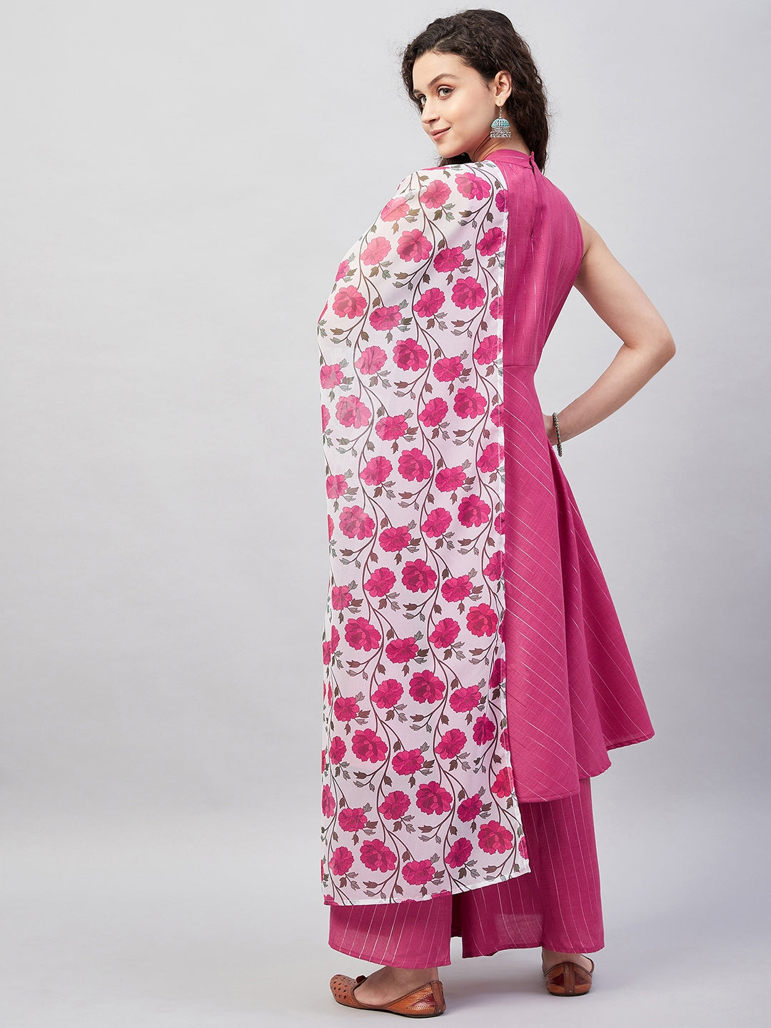 InWeave Women's Fuchsia Lurex Boho Kurta Set W White Fuchsia Ge Dupatta - Swadesiicart