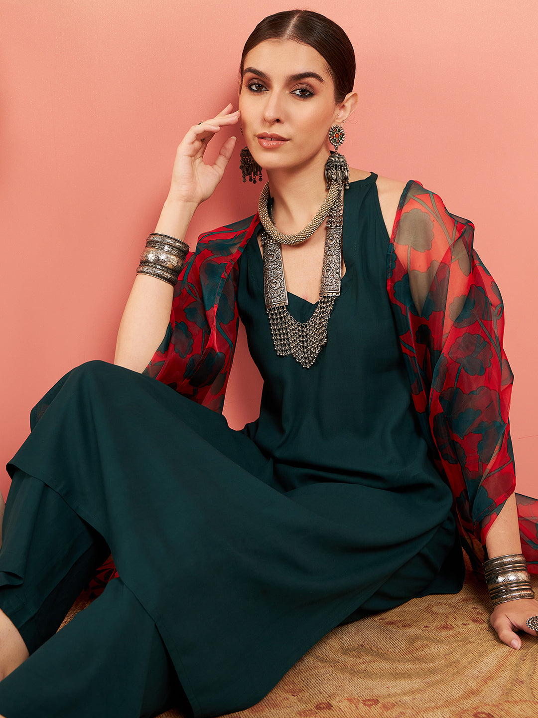 InWeave Women's Dark Green Neck Patti Halter Kurta Set Red Green Or Dupatta - Swadesiicart