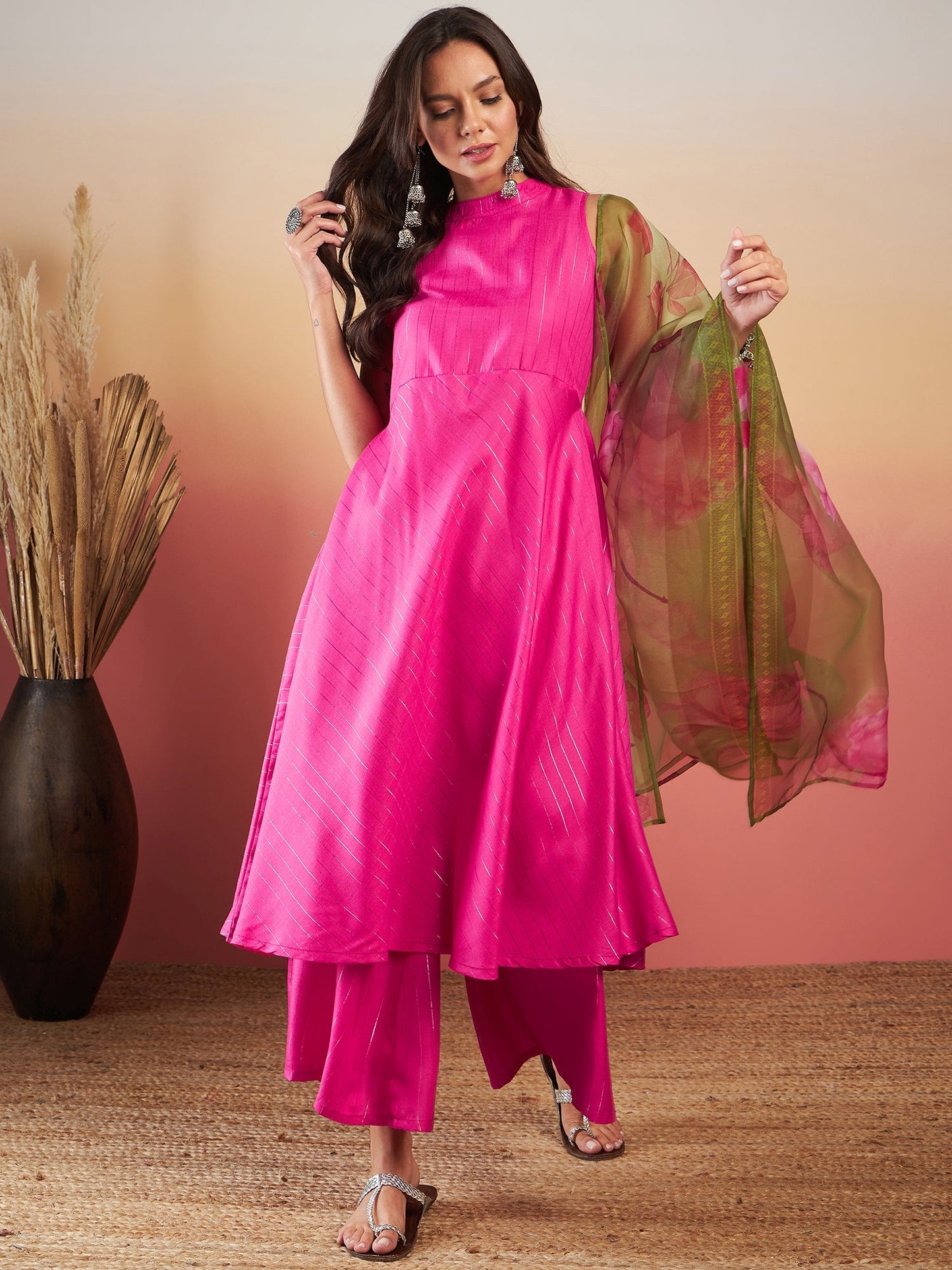 InWeave Fuchsia Olive Lurex Set - Swadesiicart