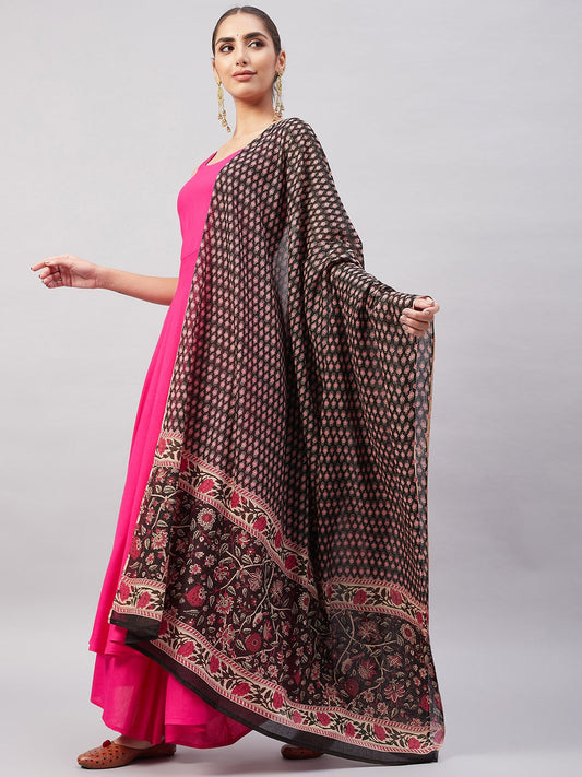 InWeave Women's Fuchsia Sleeveless Kurta Set W Black Pink Ethnic Dupatta - Swadesiicart
