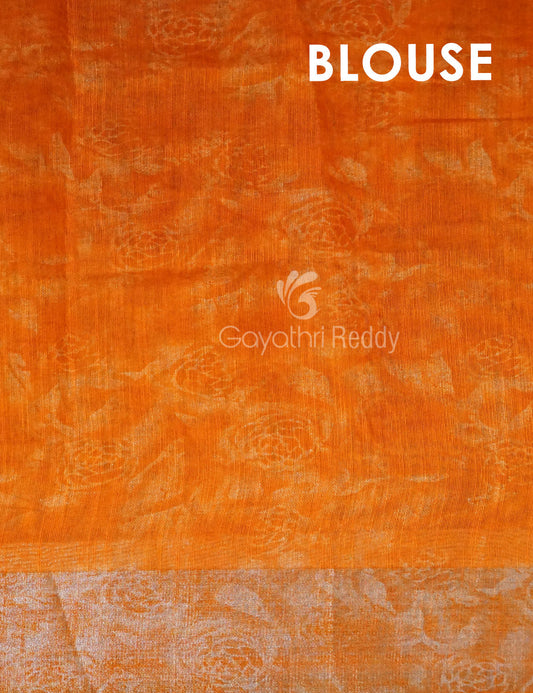 Light Wheat Colour Floral Print Semi Chanderi Saree By Gayathri Reddy Designer Studio | Swadesiicart