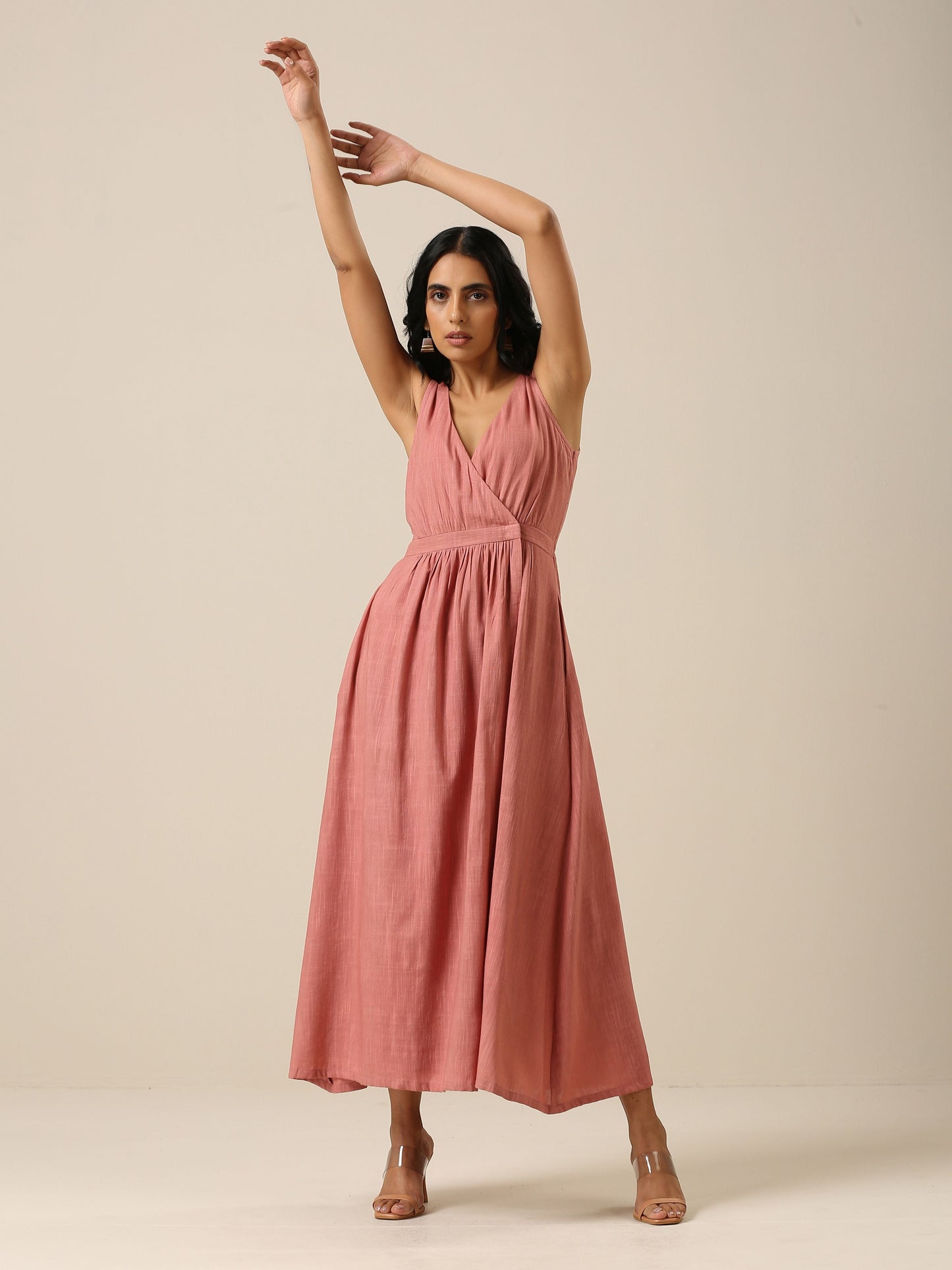 trueBrowns Light Mauve Slub Texture Sleeveless Wrap Dress | Swadesiicart