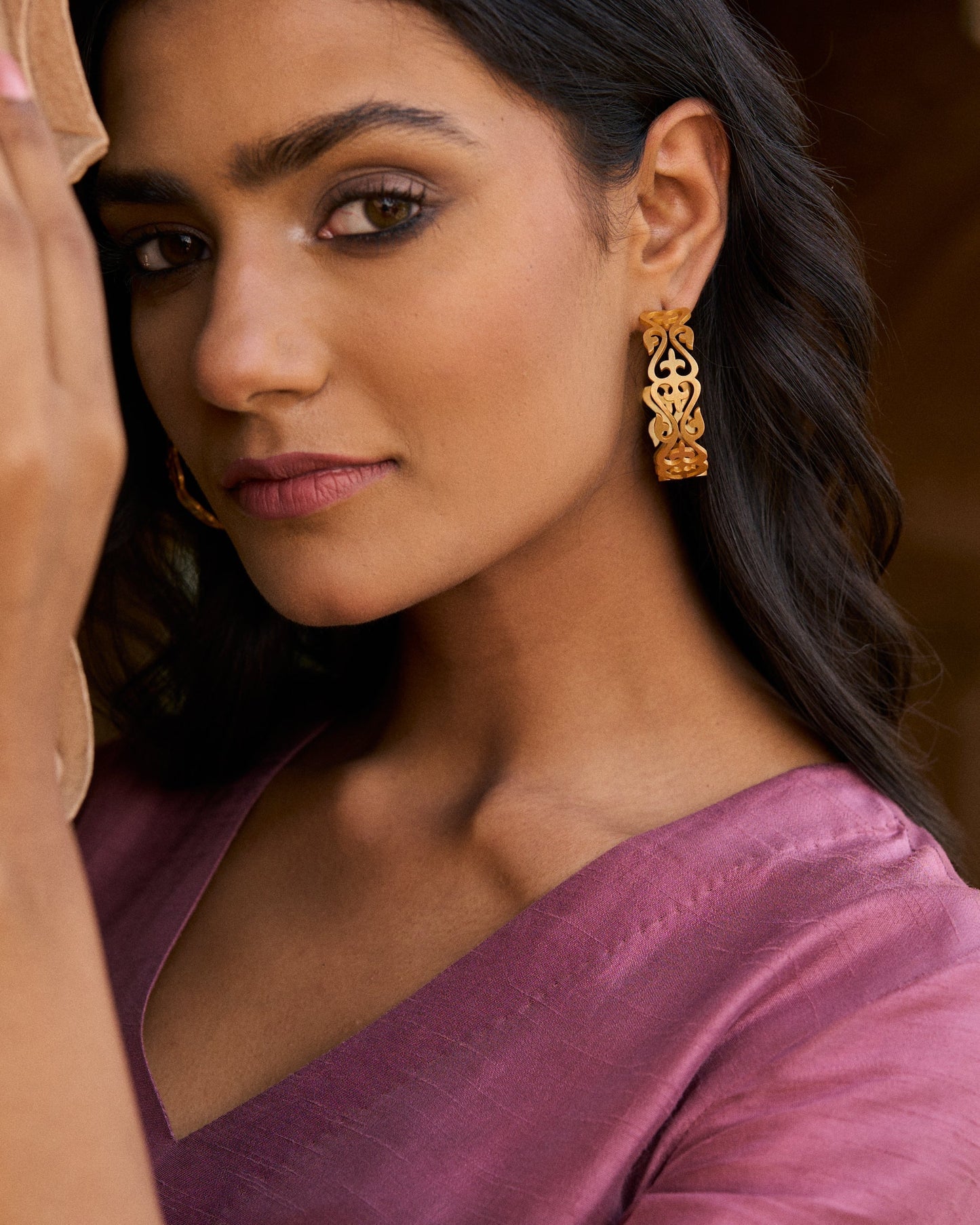 trueBrowns Gold-Polished Hoop Earrings | Swadesiicart