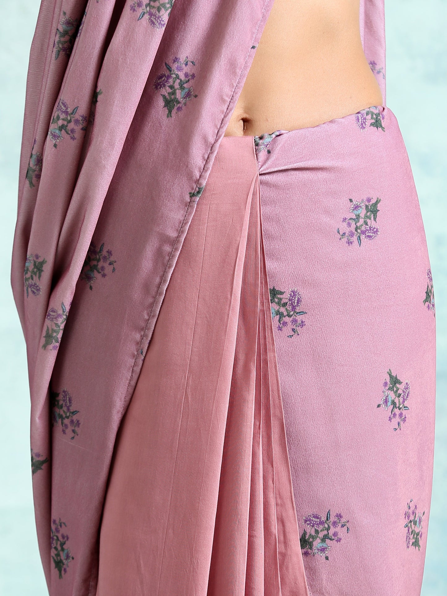 trueBrowns Light Mauve Printed Velvet Ready to Wear Saree | Swadesiicart