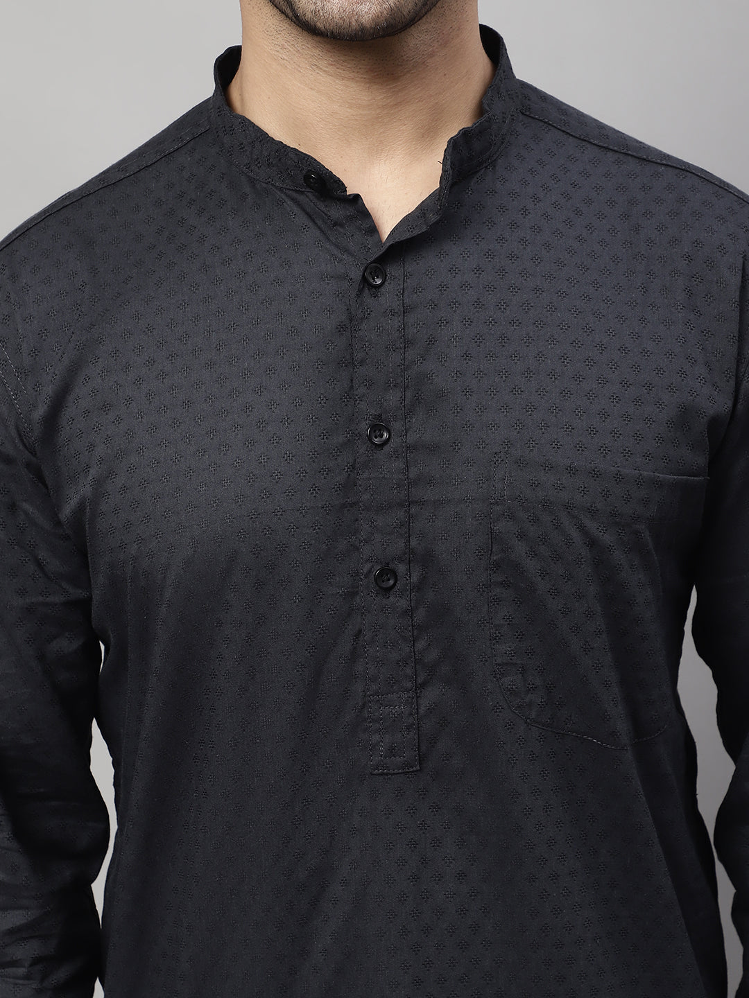 Even Apparels Black Pure Cotton Kurta With Band Collar | Swadesiicart