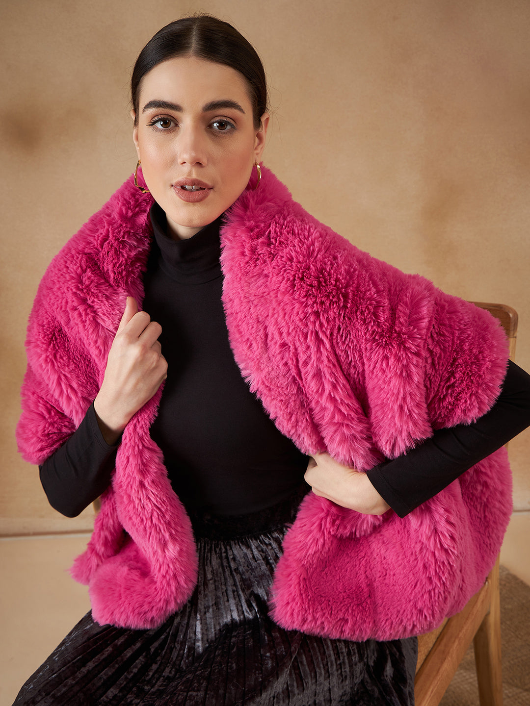InWeave Women's Light Pink Long Faux Fur Cape - Swadesiicart