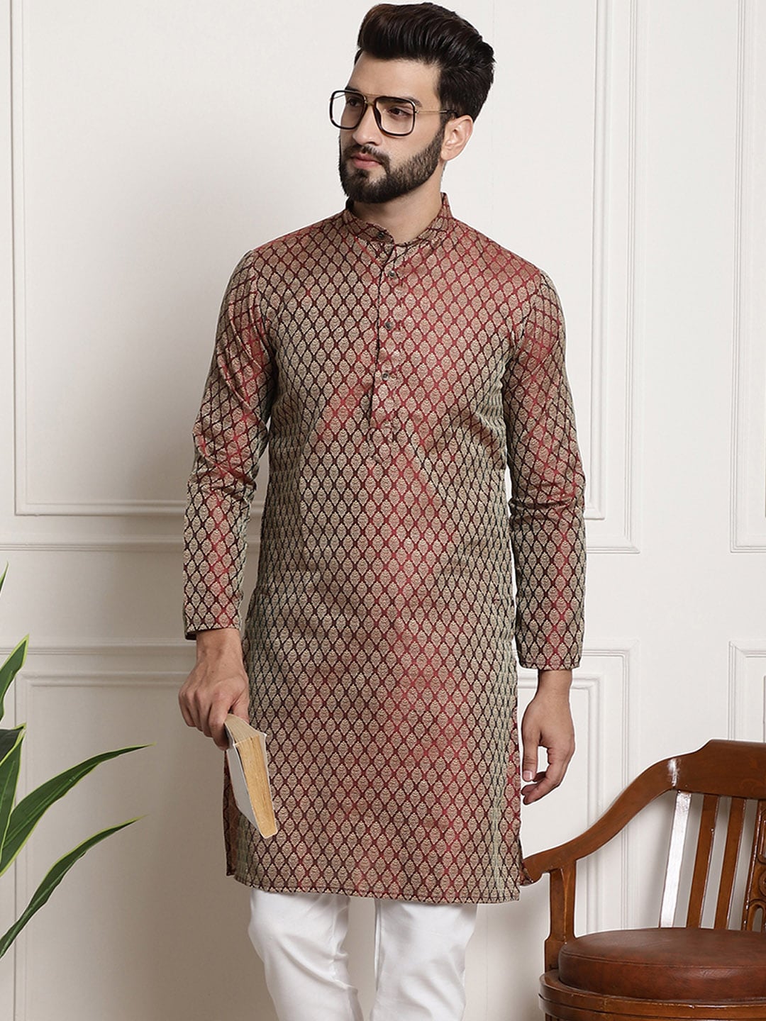 Sojanya Woven Design Mandarin Collar Silk Cotton Kurta | Swadesiicart