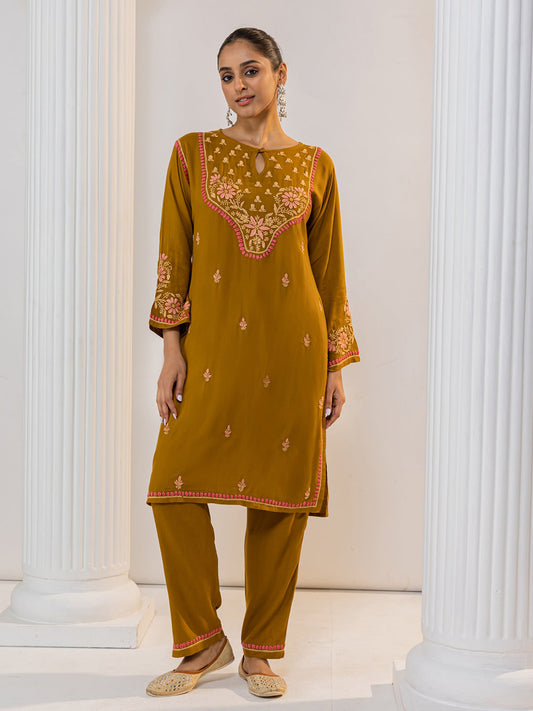 HOUSE OF KARI Floral Embroidered Chikankari Kurta With Palazzo | Swadesiicart