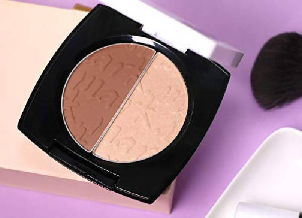 Avon Mark Dual Glow Cheek Color & Highlighter (Basking Beauty) - Swadesiicart