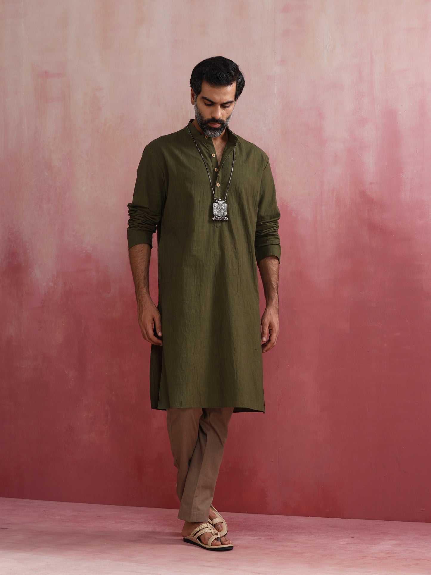 trueBrowns Men's Olive green Mandarin Collar Kurta | Swadesiicart