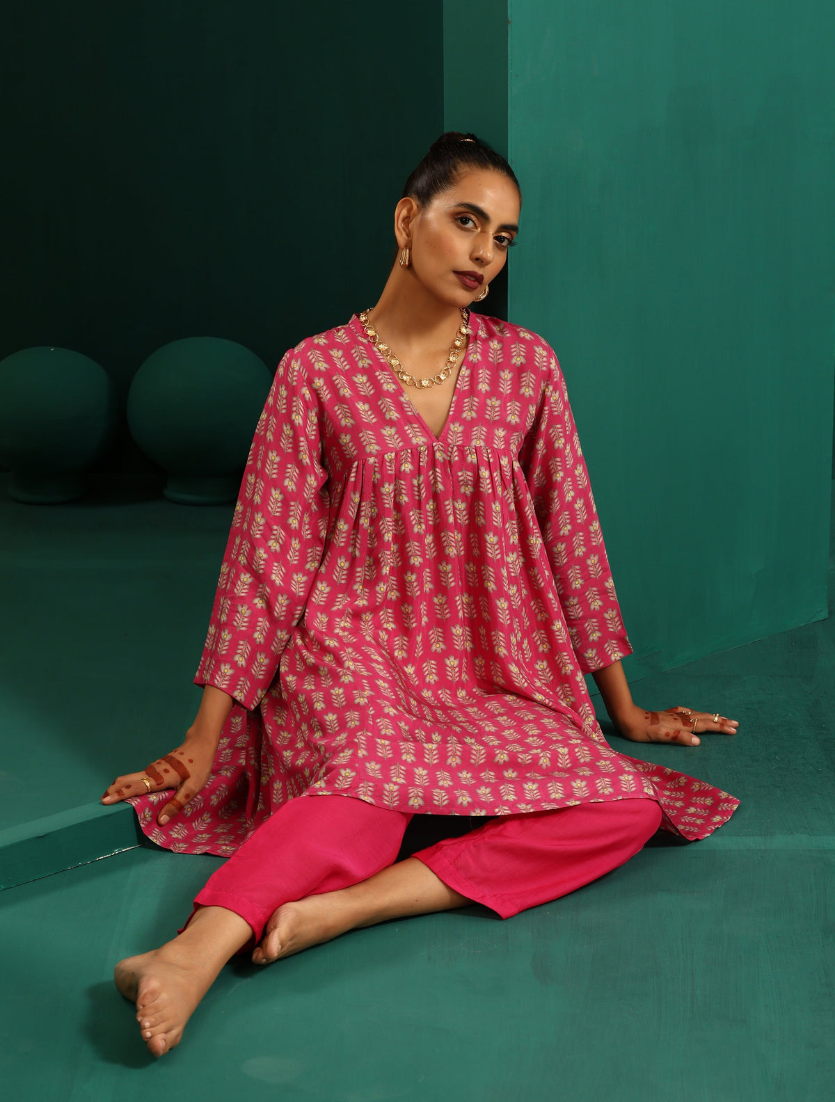 trueBrowns Pink Leaf Muslin Silk Printed Yoke Gathered Co-ord Set