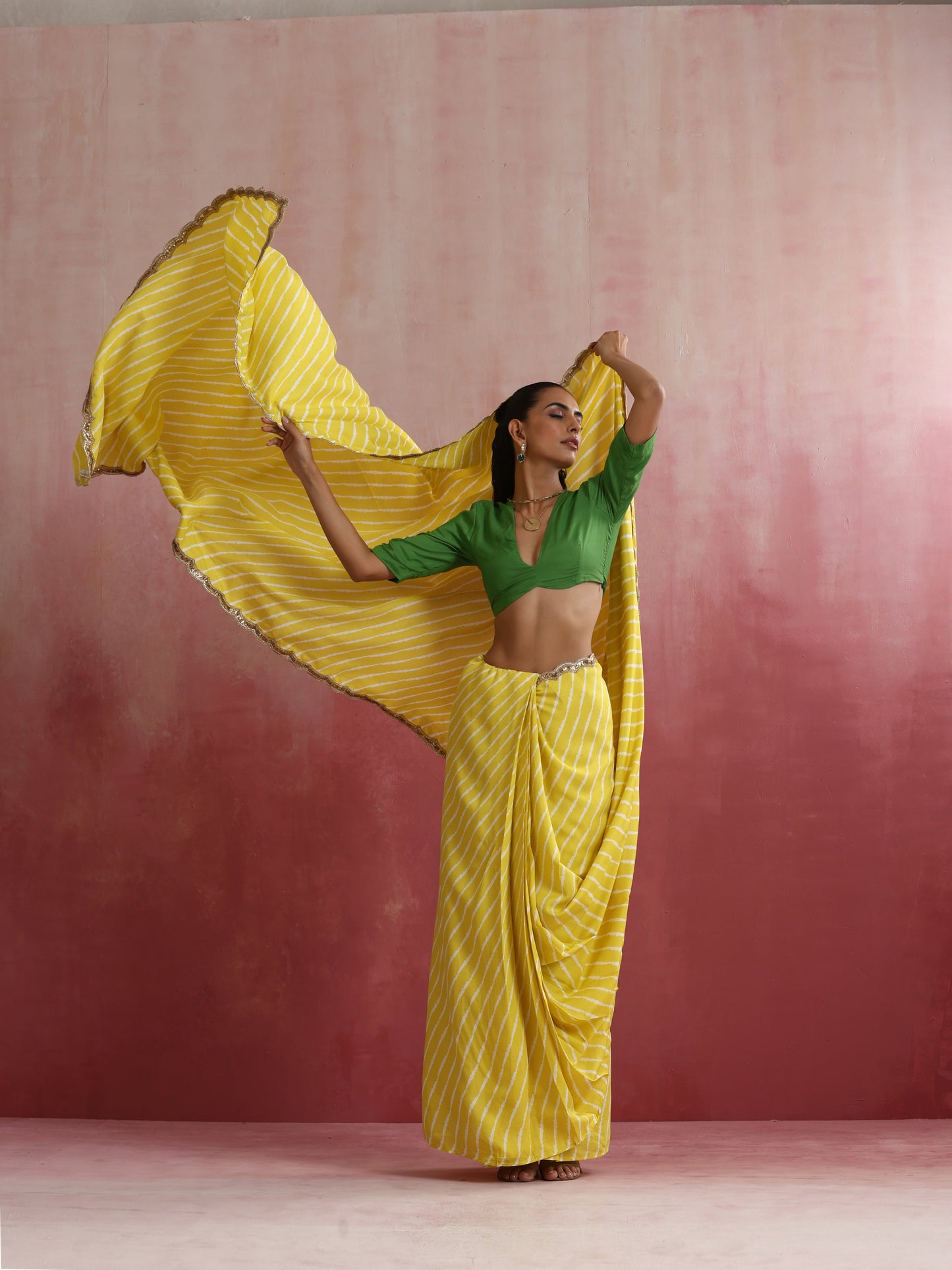 trueBrowns Lime Muslin Silk Saree | Swadesiicart