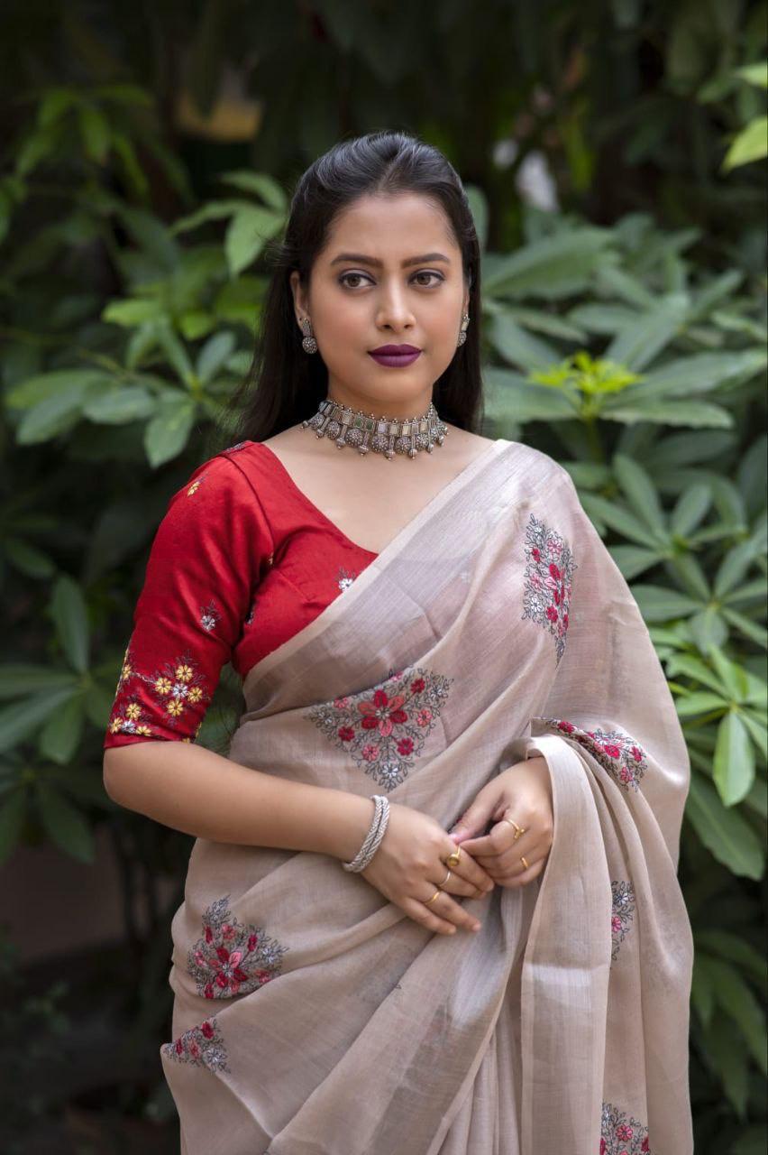 Fossil Pure Linen Ethnic Motifs Saree with Unstitched Blouse - Hiral Fashion | Swadesiicart