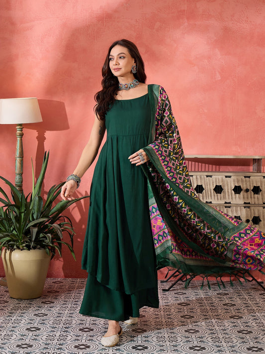 InWeave Green Strappy Kurta Set Green Patola Dupatta - Swadesiicart