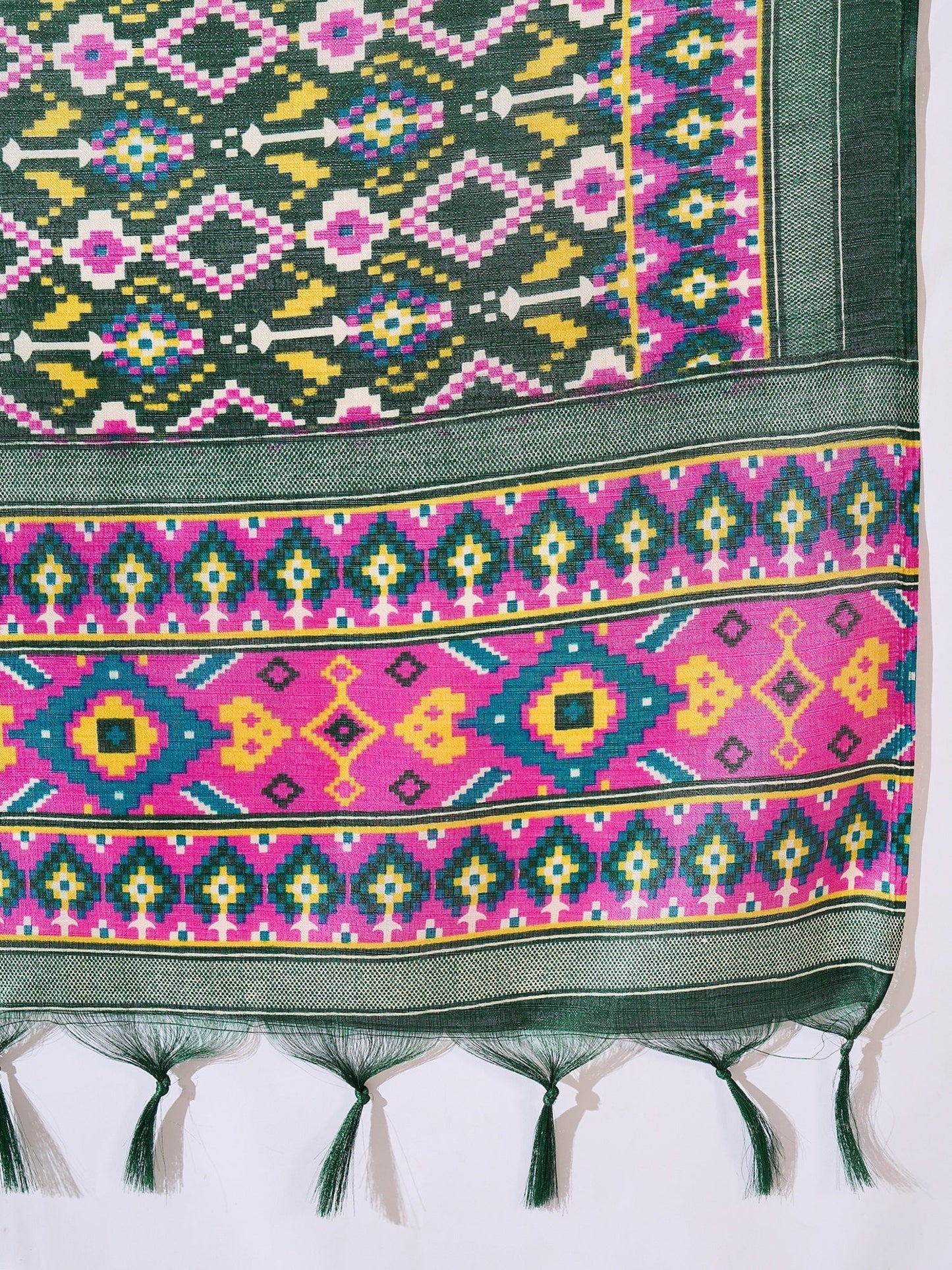 InWeave Green Strappy Kurta Set Green Patola Dupatta - Swadesiicart