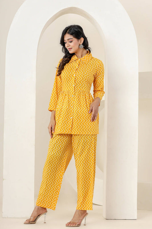 Kaajh Women's Yellow Zigzag Print Cotton Co-ord Set - Swadesiicart