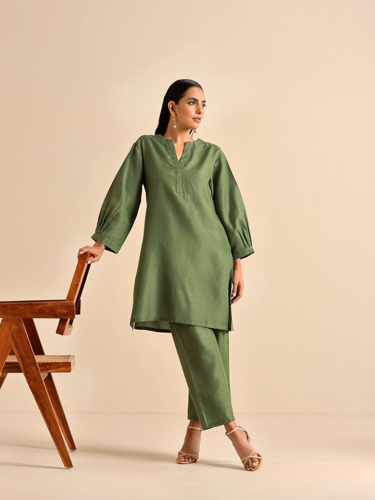 trueBrowns Olive Green Slub Relaxed Placket Co-Ord Set - Swadesiicart