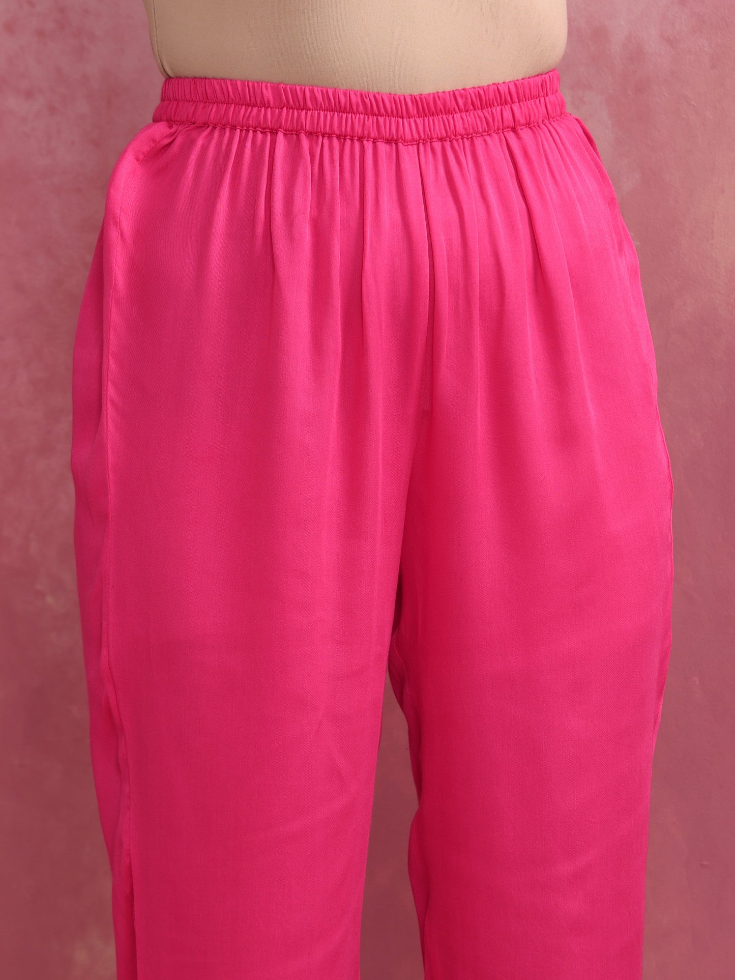 trueBrowns Pink Modal Round Neck Kurta Co-ord Set - Swadesiicart