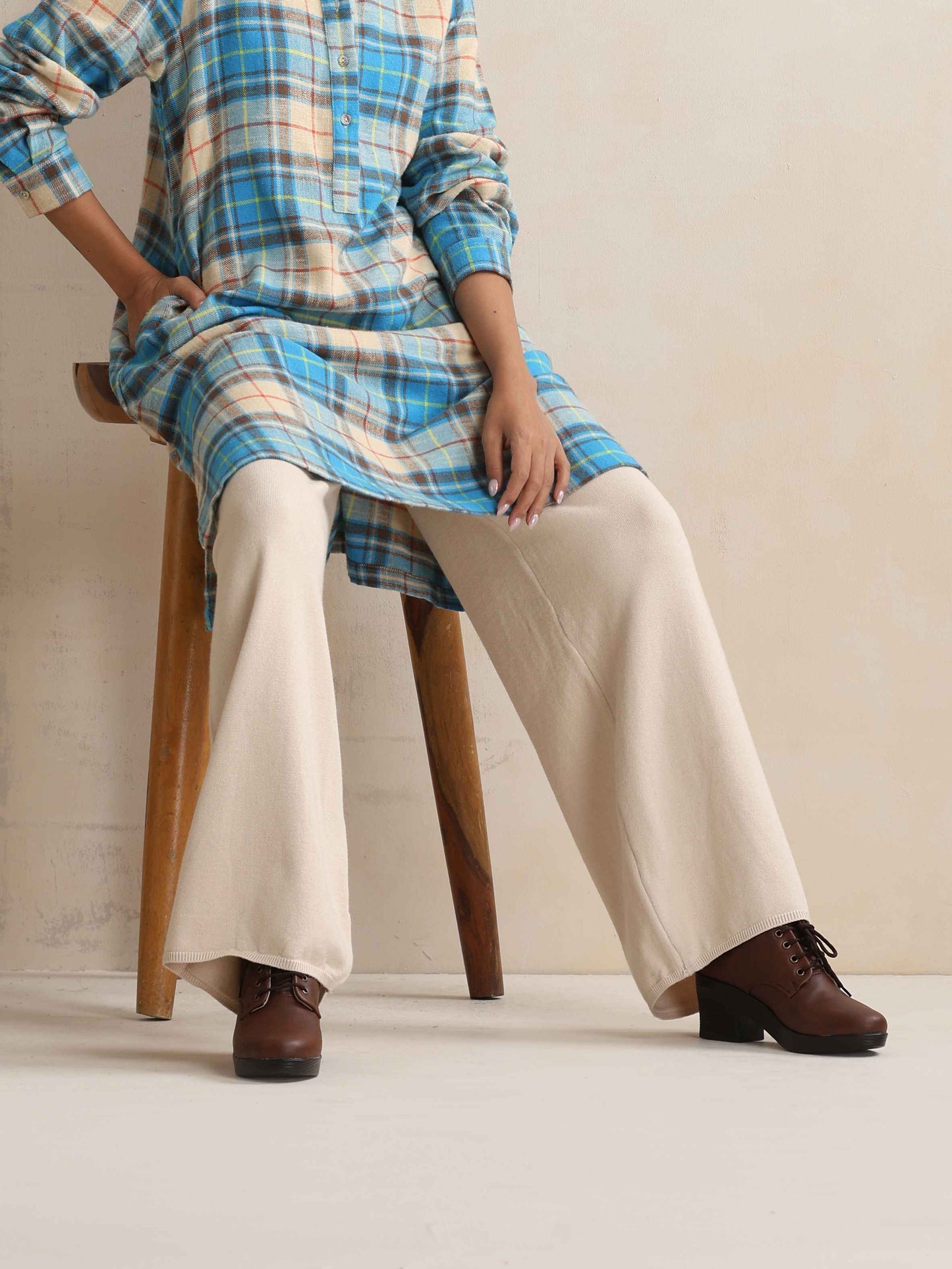 trueBrowns Beige Check Winter Top | Swadesiicart