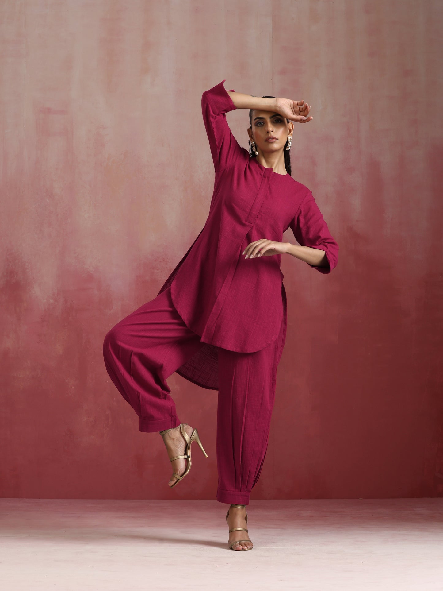 trueBrowns Magenta Cotton Kurta Co-ord set - Swadesiicart