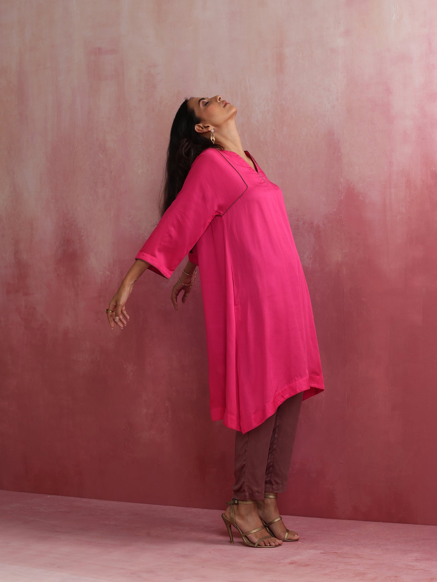 trueBrowns Pink Modal Kimono Kurta Set - Swadesiicart