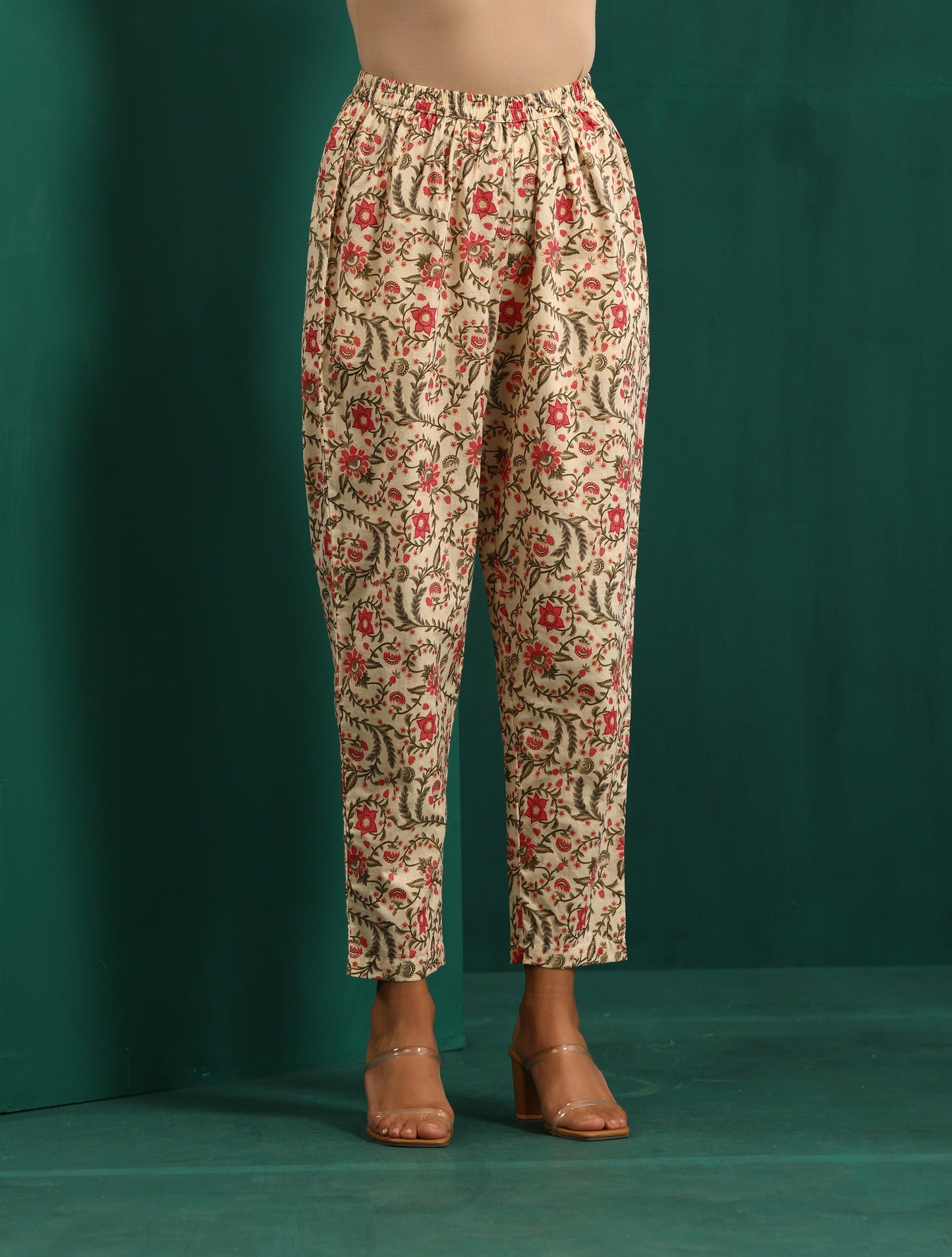 trueBrowns Pink Floral Cotton Printed Neck Pleat Co-ord Set - Swadesiicart