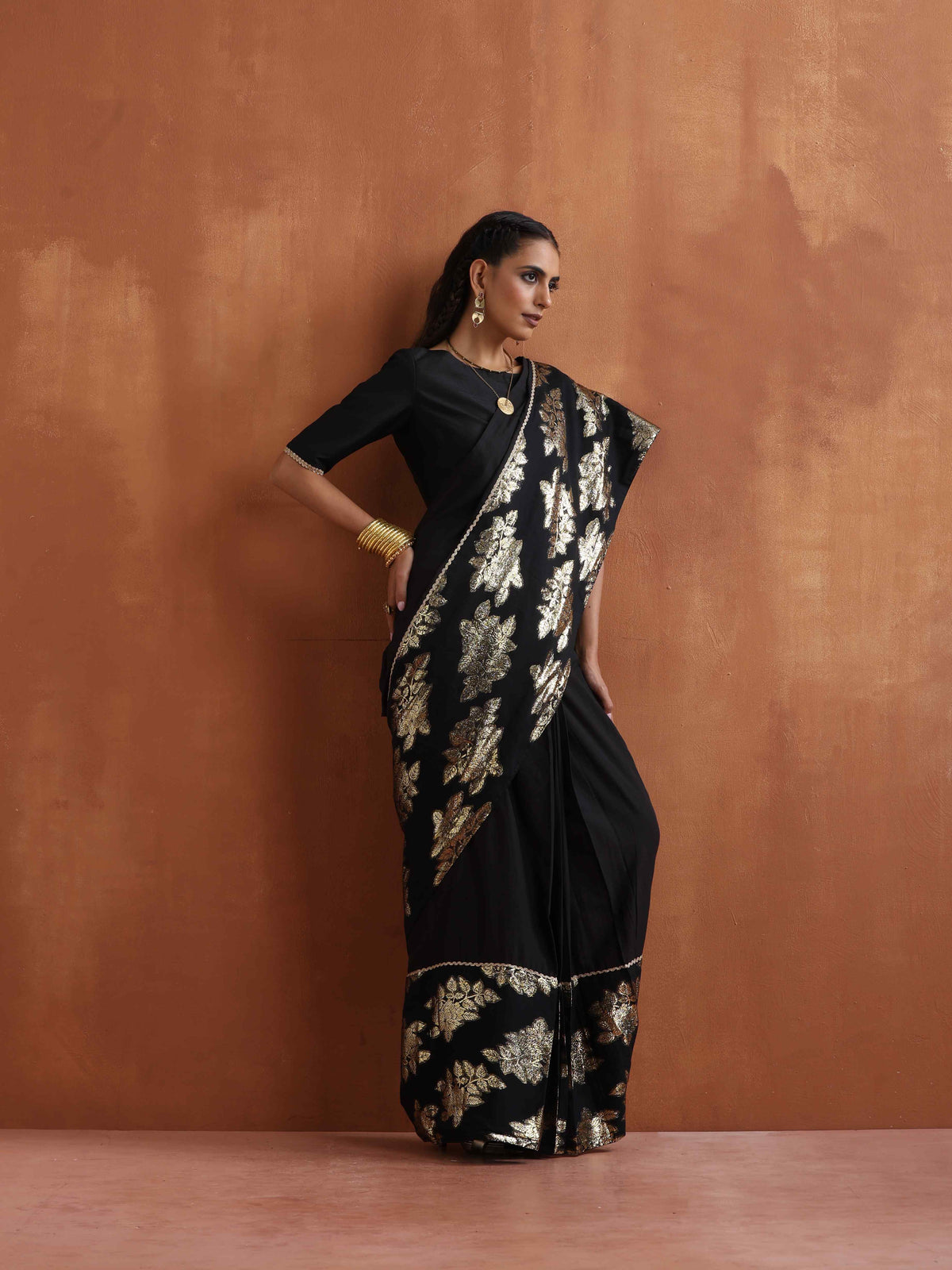 trueBrowns Black Metallic Ready To Wear Swadesiicart