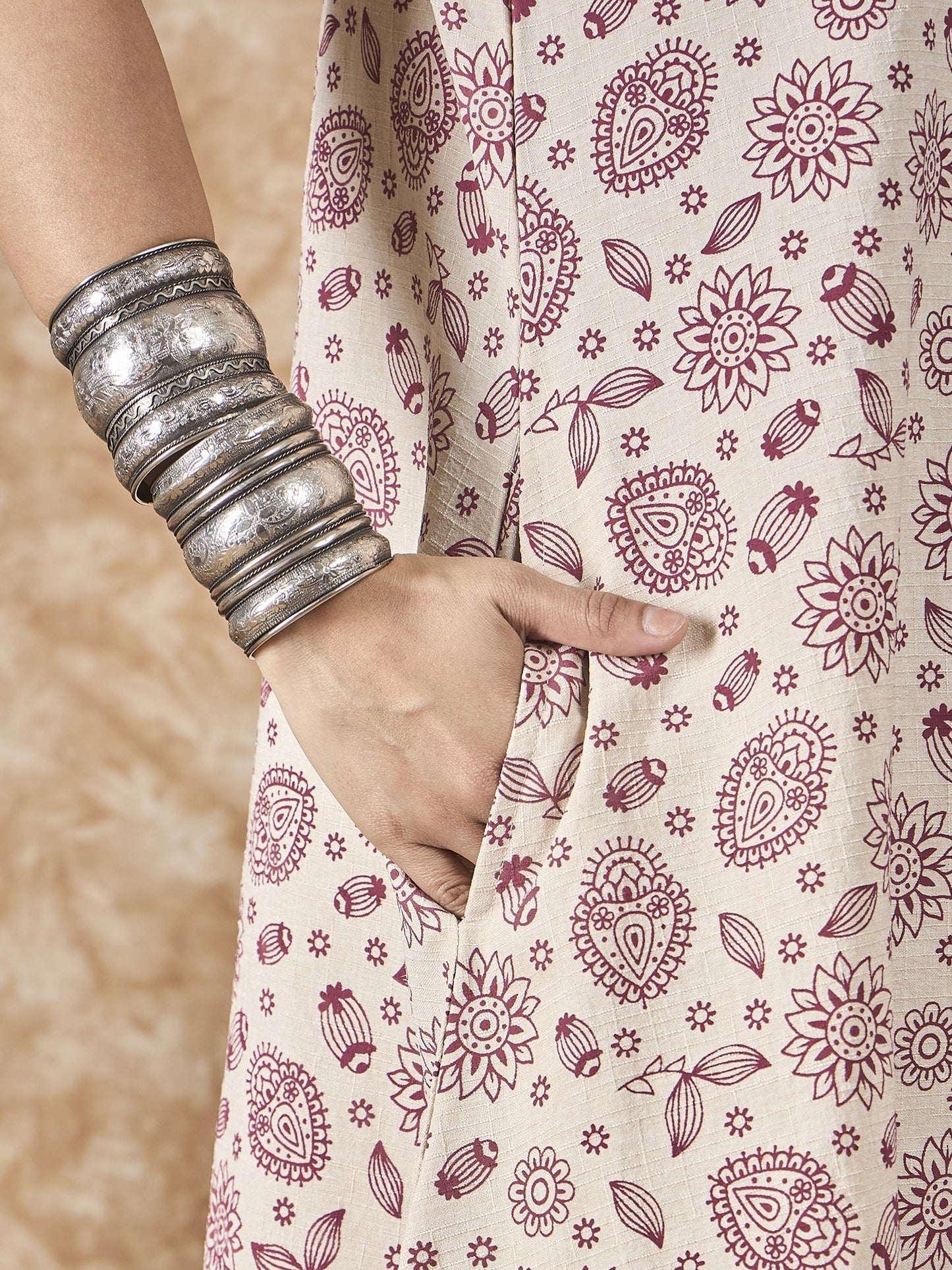 InWeave Dusty Mauve V Neck Aline Kurta Set - Swadesiicart