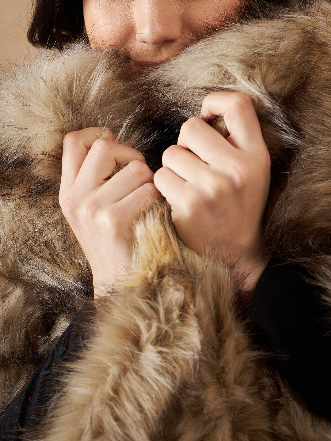 InWeave Women's Winter Beige Faux Fur Cape - Swadesiicart