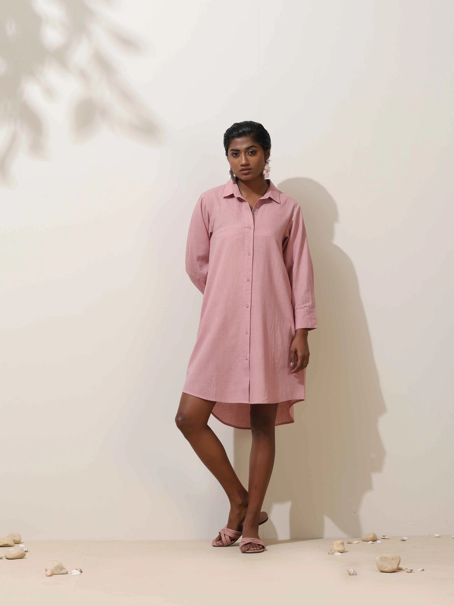 trueBrowns Pink Cotton Linen Dress | Swadesiicart