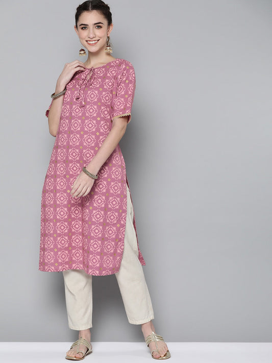 HERE&NOW Women Pink Geometric Printed Kurta - Swadesiicart