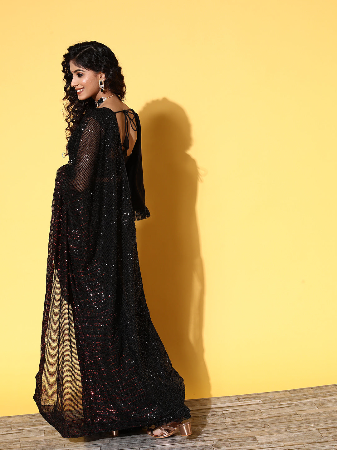 Tikhi Imli Woman Embellished Sequinned Satin Saree | Swadesiicart