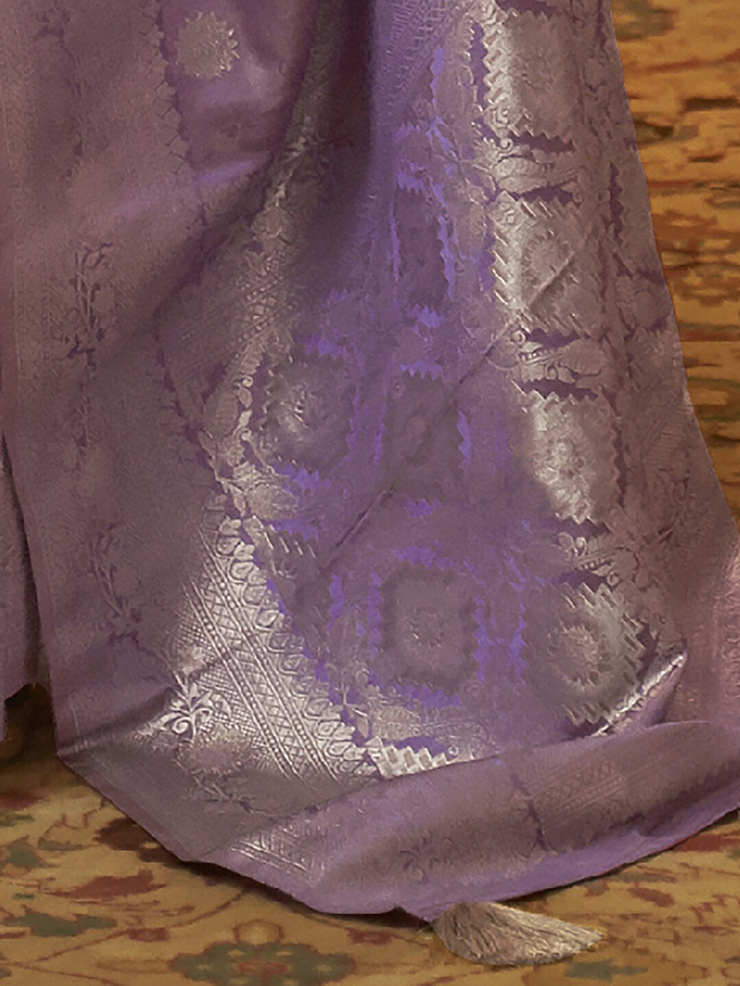 Mitera Lavender & Gold-Toned Ethnic Motifs Zari Silk Blend Banarasi Saree | Swadesiicart