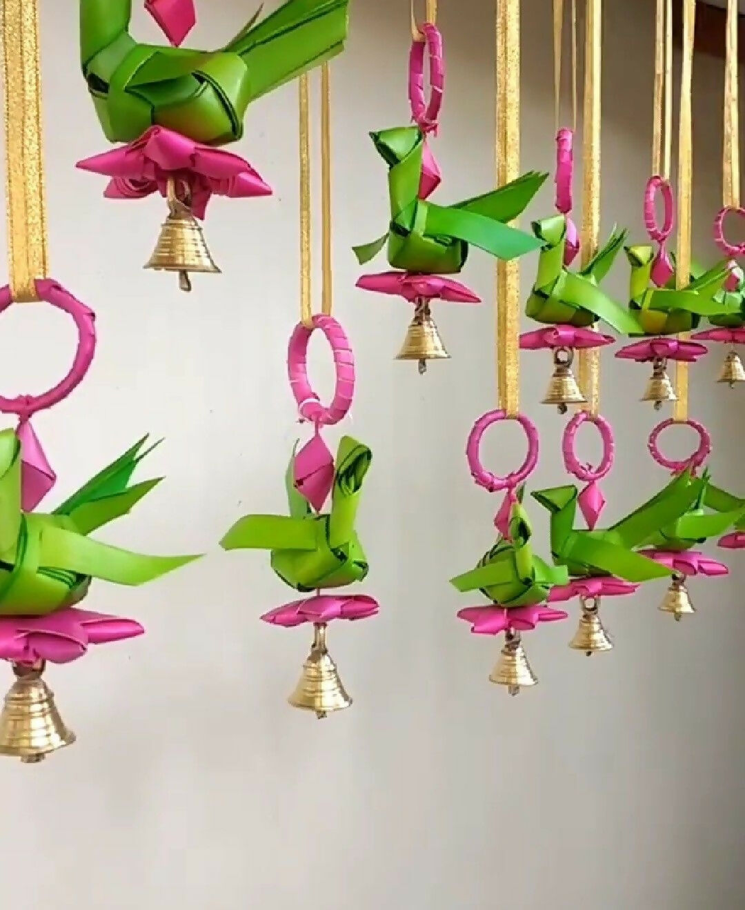Shuddh Natural Hand Made Palm Leaf Parrot Hanging | Swadesiicart