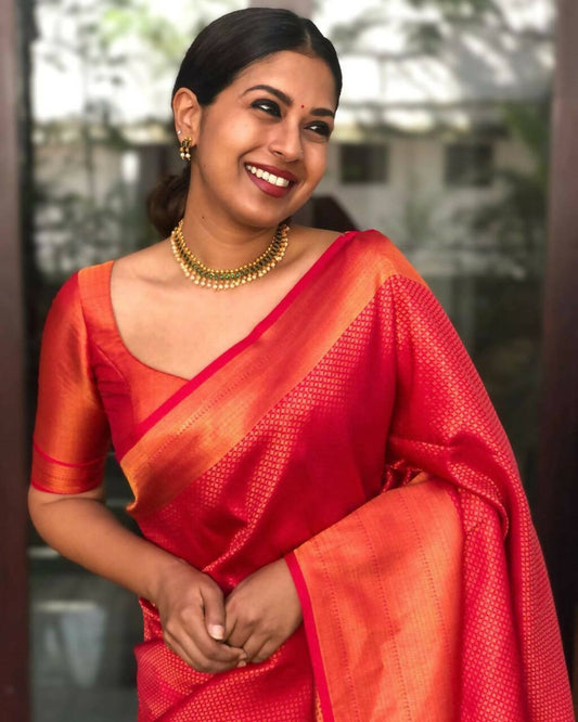 DEIANA'S Beautiful Designer Golden zari Soft Lichi Silk Saree - Red - Swadesiicart