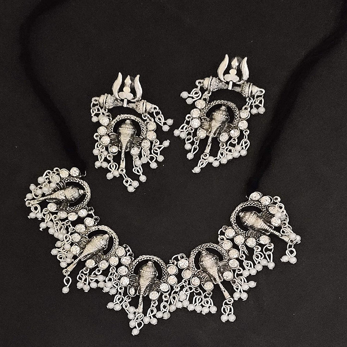 Silver-Plated Alloy Oxidised Ganesh Ji Shape Necklace - The Pari | Swadesiicart