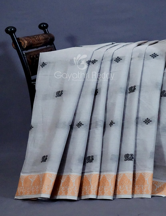 Kalanetha Shades of Grey Pure Kanchi Cotton Saree With Kanchi Traditional Border By Gayathri Reddy Designer Studio | Swadesiicart
