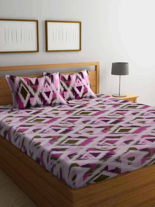 BOMBAY DYEING Marigold Purple Geometric Cotton 104 TC King Bedsheet With 2 Pillow Covers - Swadesiicart