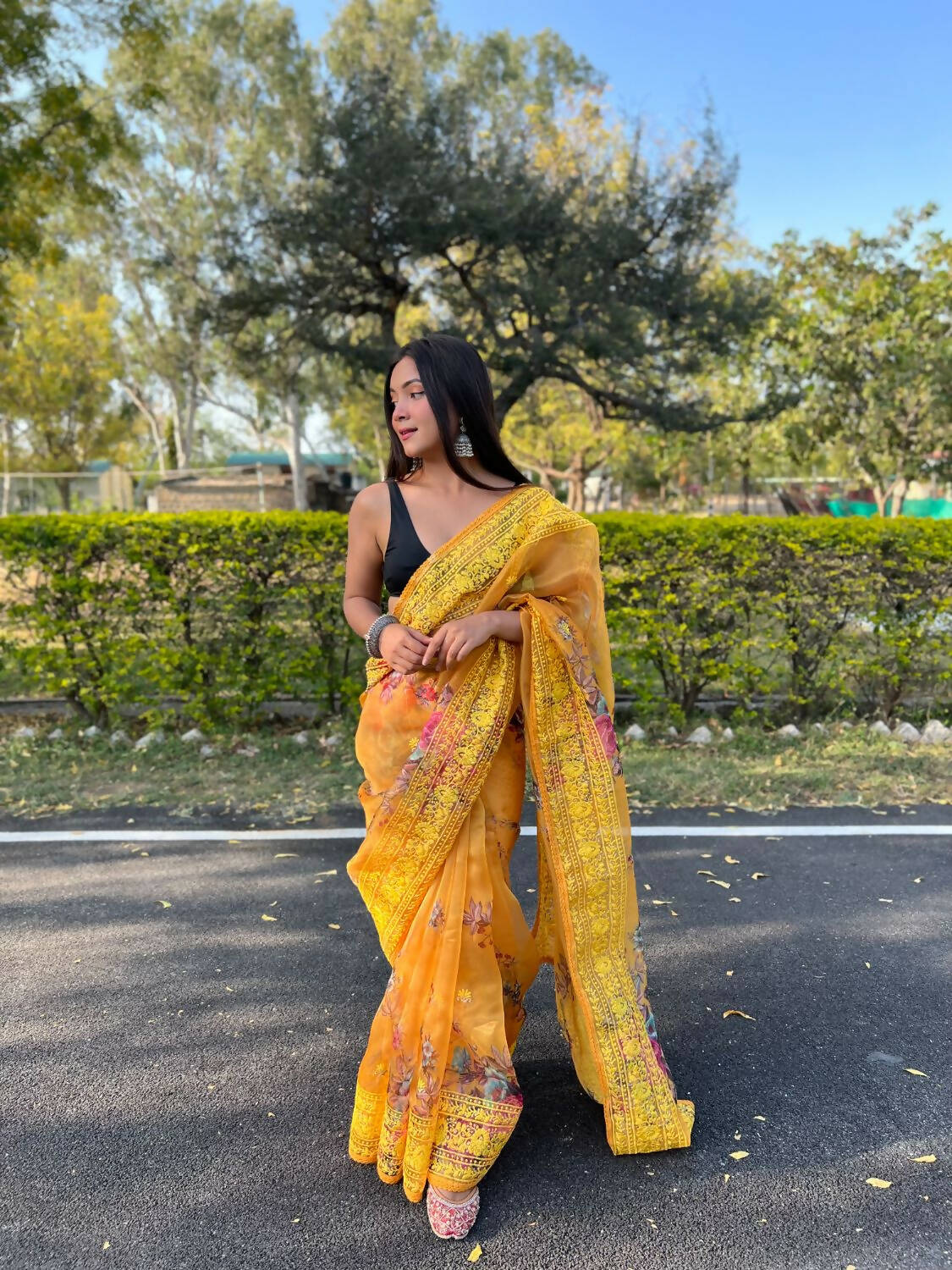 Vamsee Yellow Organza Saree - Swadesiicart