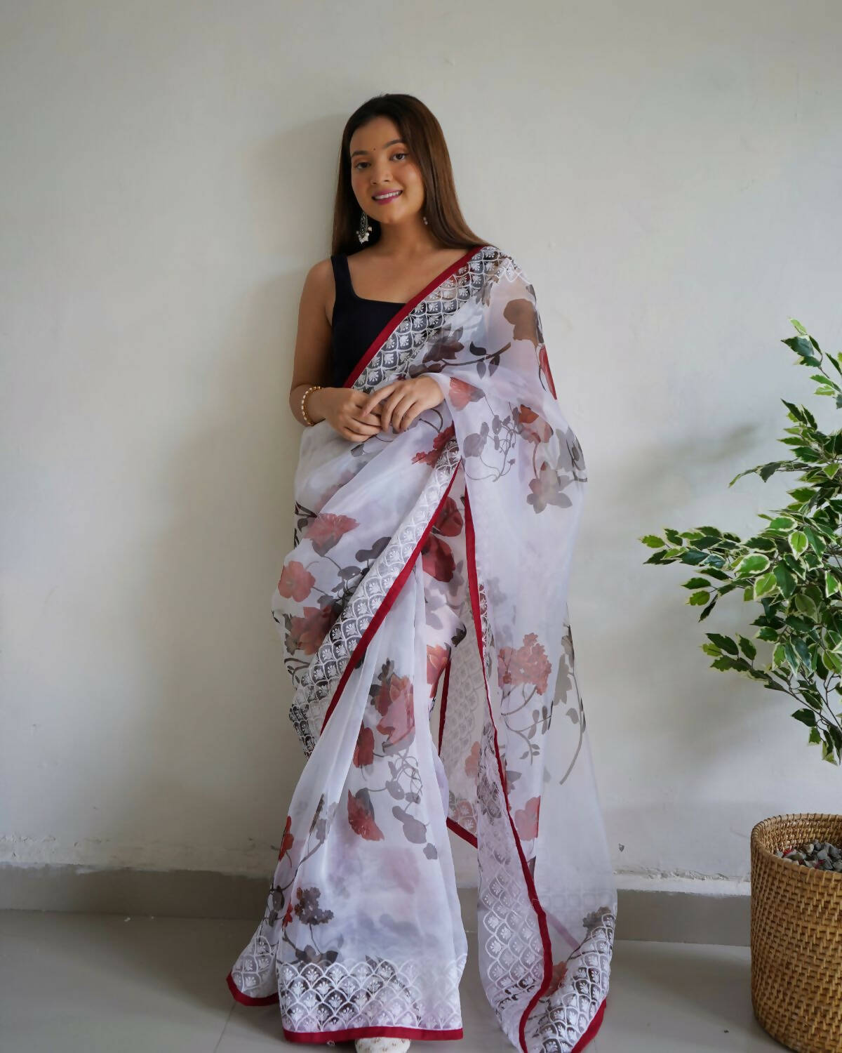 Vamsee White Organza Saree - Swadesiicart