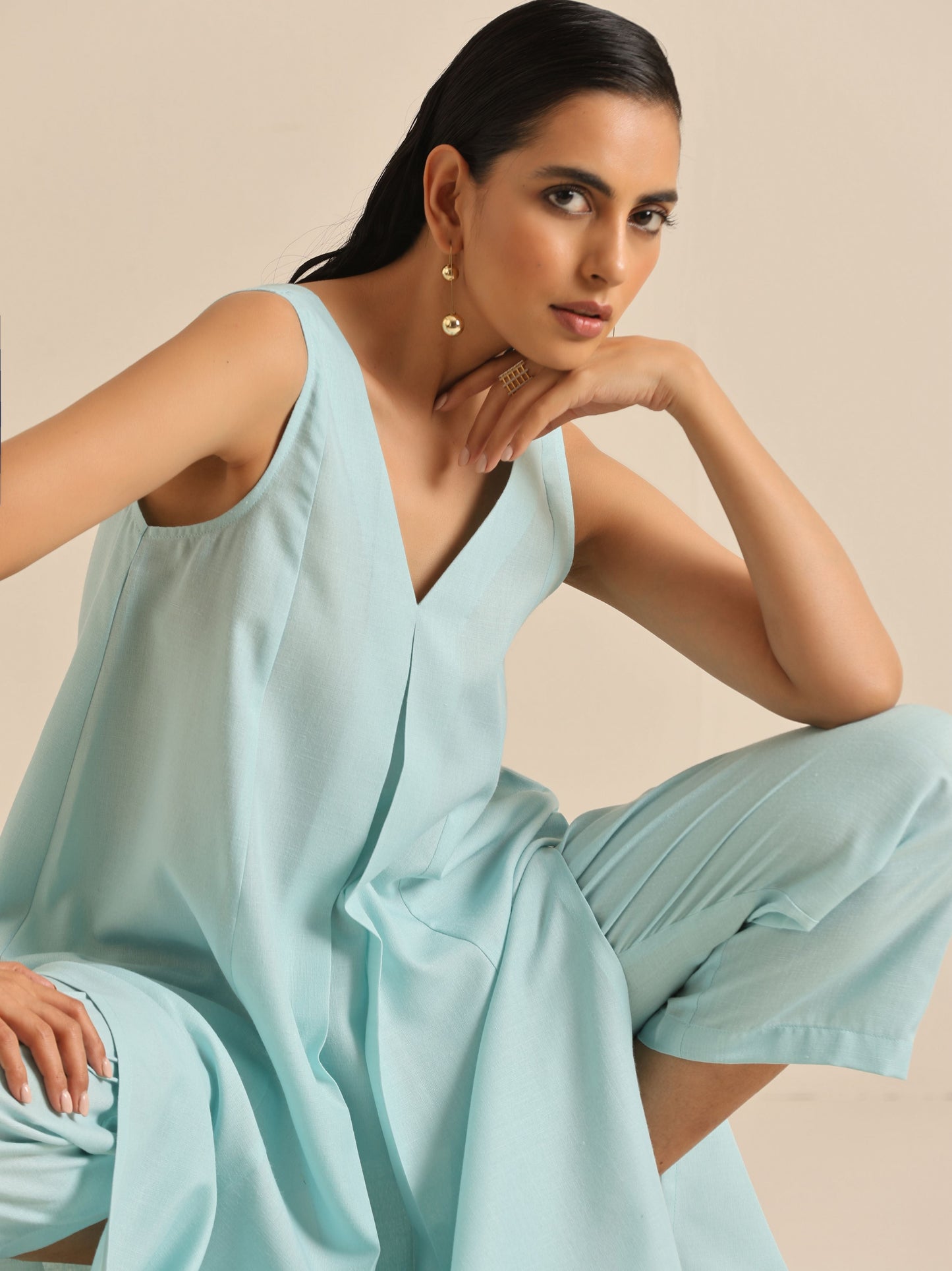 trueBrowns Sky Blue Slub Sleeveless Flared Kurta Pant Set | Swadesiicart