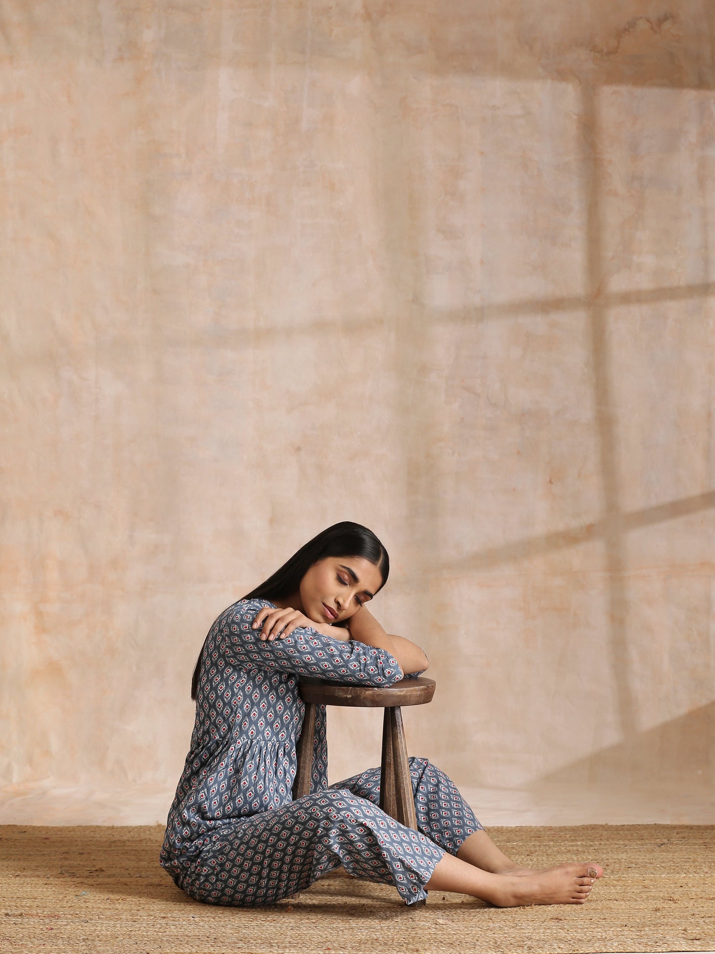 trueBrowns Steel Grey Ikat Print Cotton Gathers Co-Ord Set - Swadesiicart