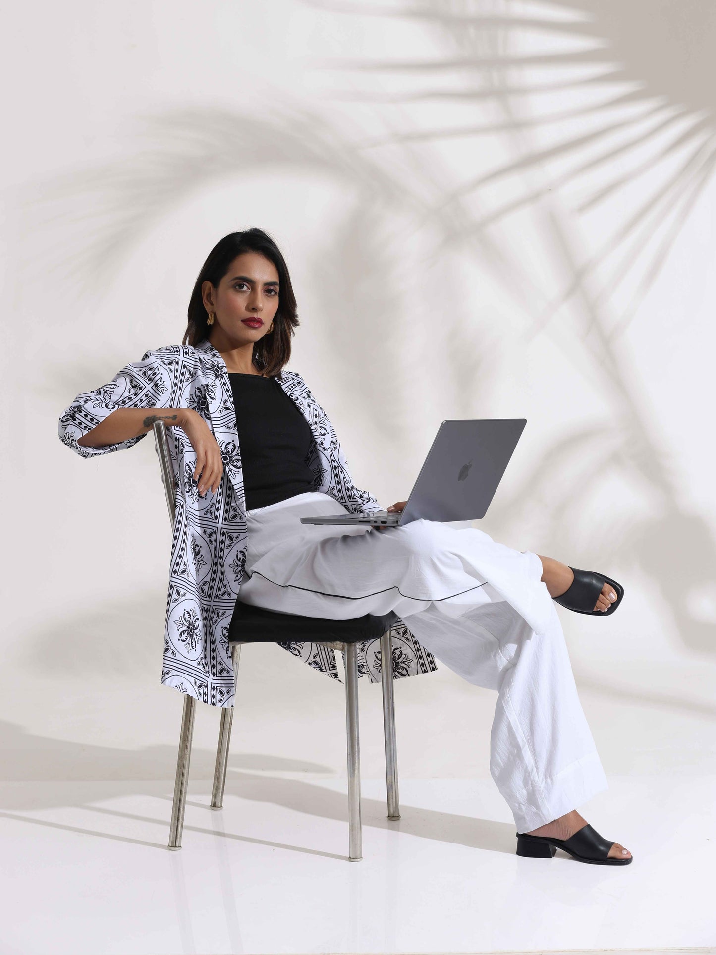 trueBrowns White Cotton Print Jacket Co-ord Set - Swadesiicart