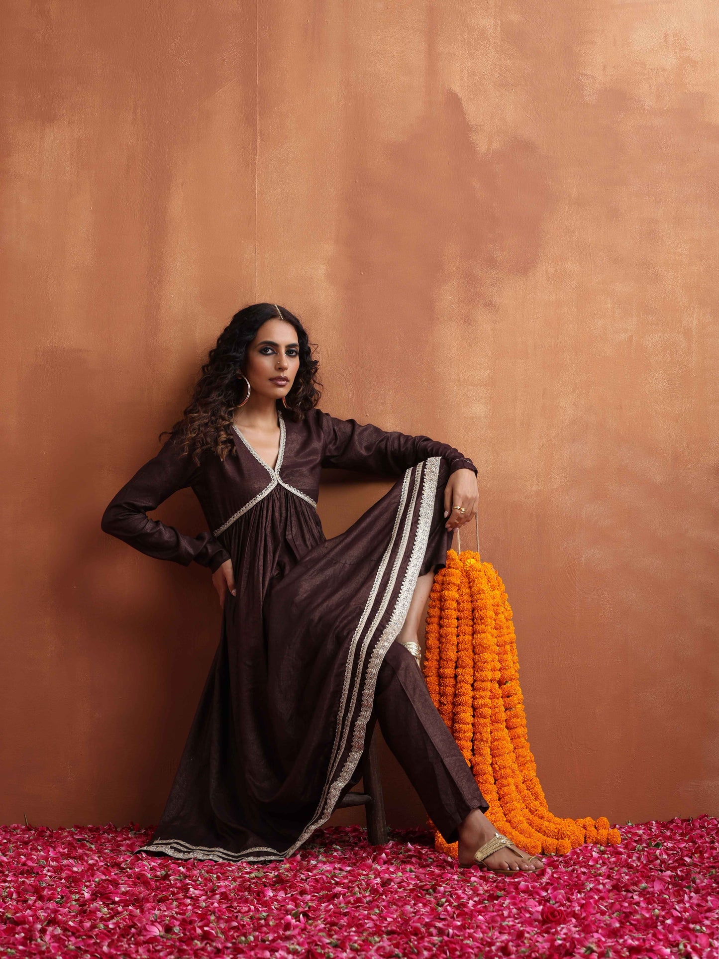 trueBrowns Brown Metallic Flared Anarkali Kurta Set | Swadesiicart