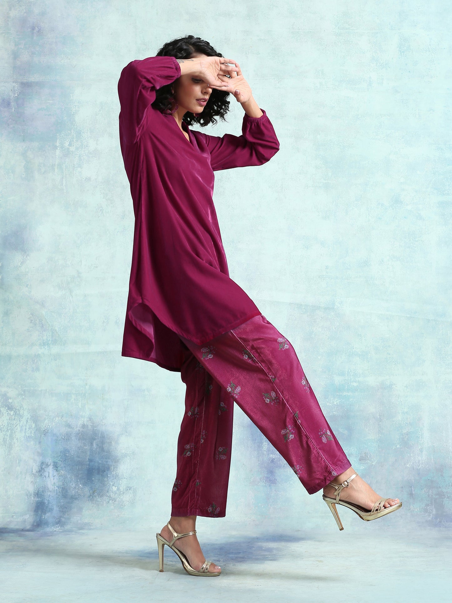 trueBrowns Magenta Velvet Co-Ord Set - Swadesiicart