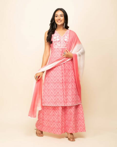 FIORRA Women's Peach Cotton Straight Kurta Palazzo Set With Dupatta - Swadesiicart