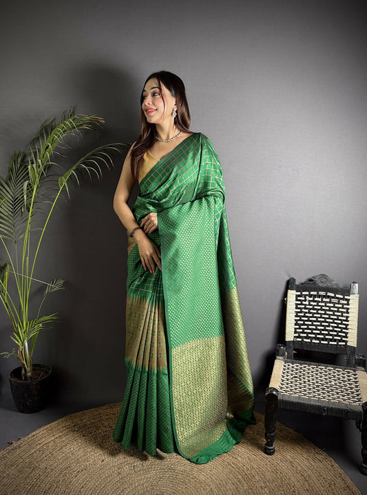 Joban Fashion Emerald Green Banarasi Soft Lichi Silk Checks & Woven Saree | Swadesiicart
