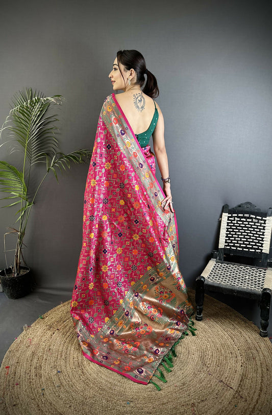 Joban Fashion Hot Pink Banarasi Soft Silk Woven Saree | Swadesiicart