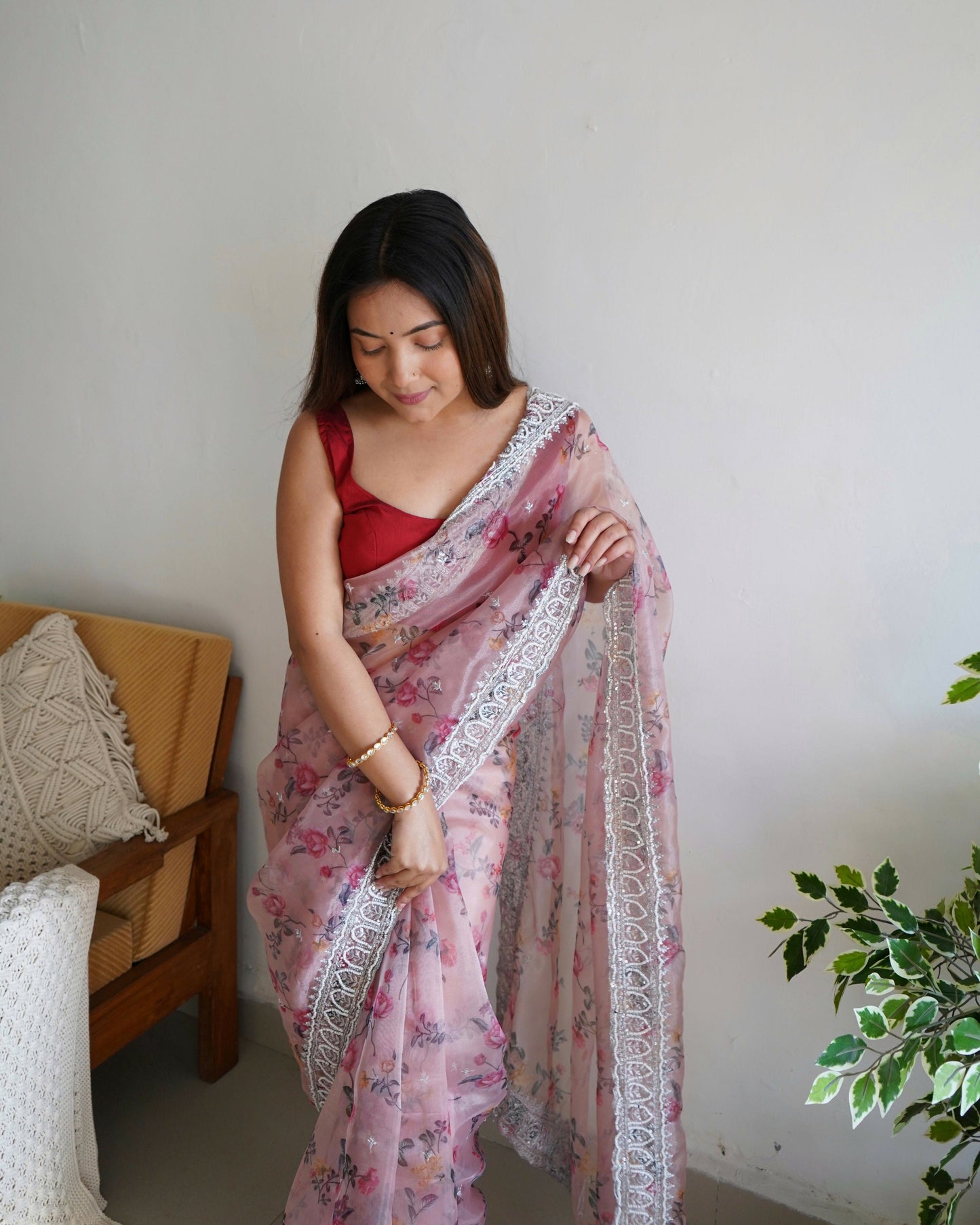 Vamsee Ferry Baby Pink Organza Saree - Swadesiicart
